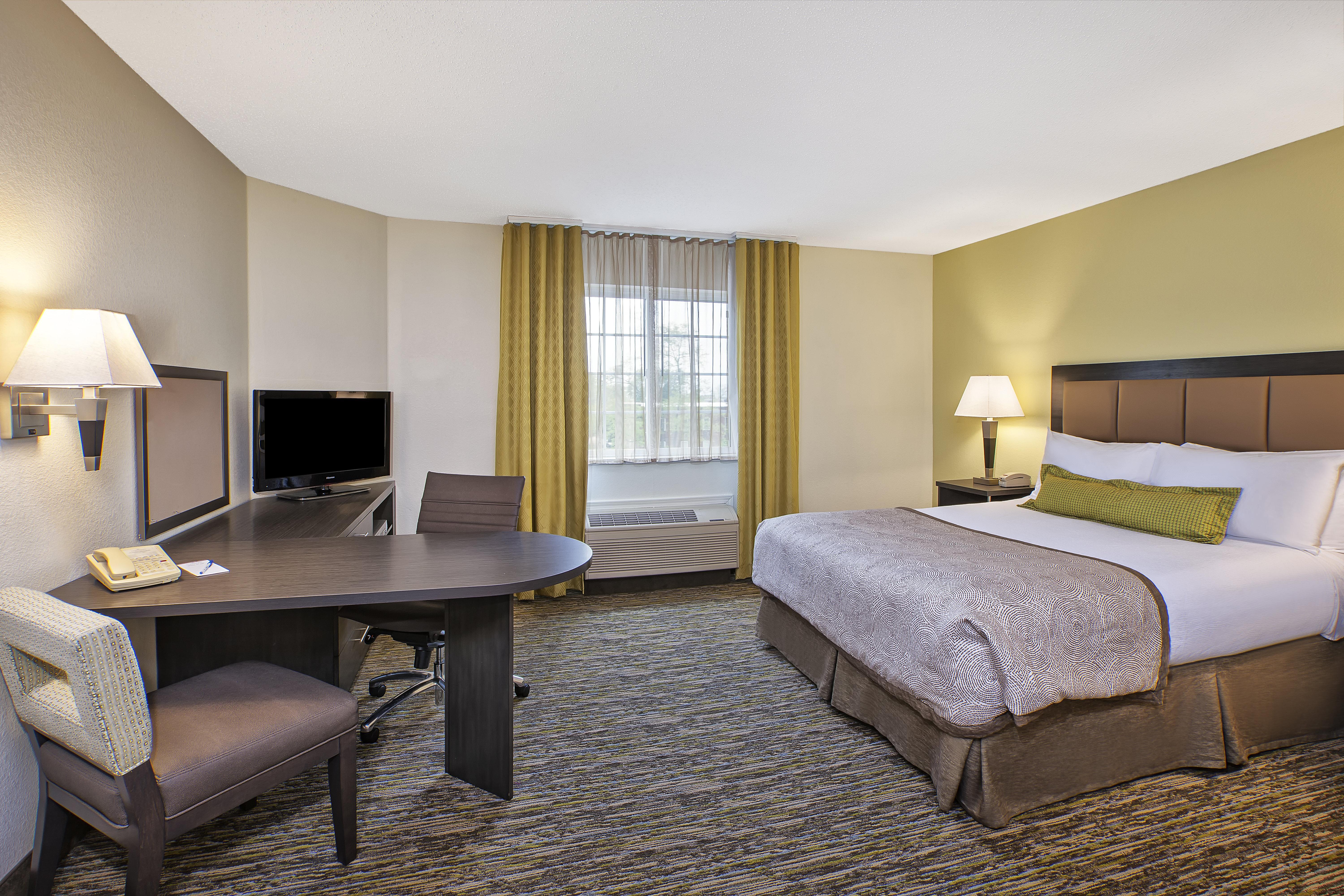 Hotel Candlewood Northeast By Ihg