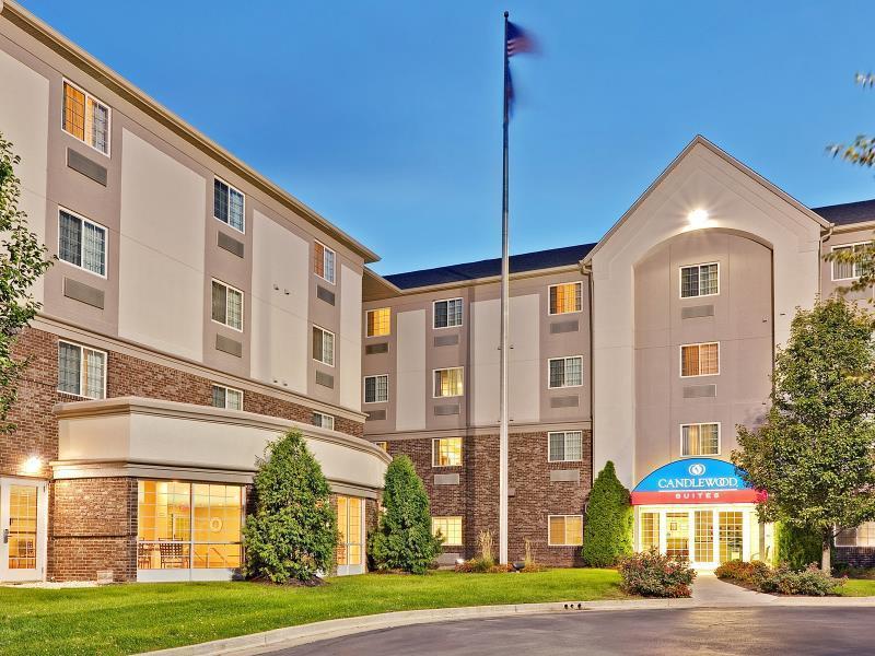 Candlewood Northeast By Ihg