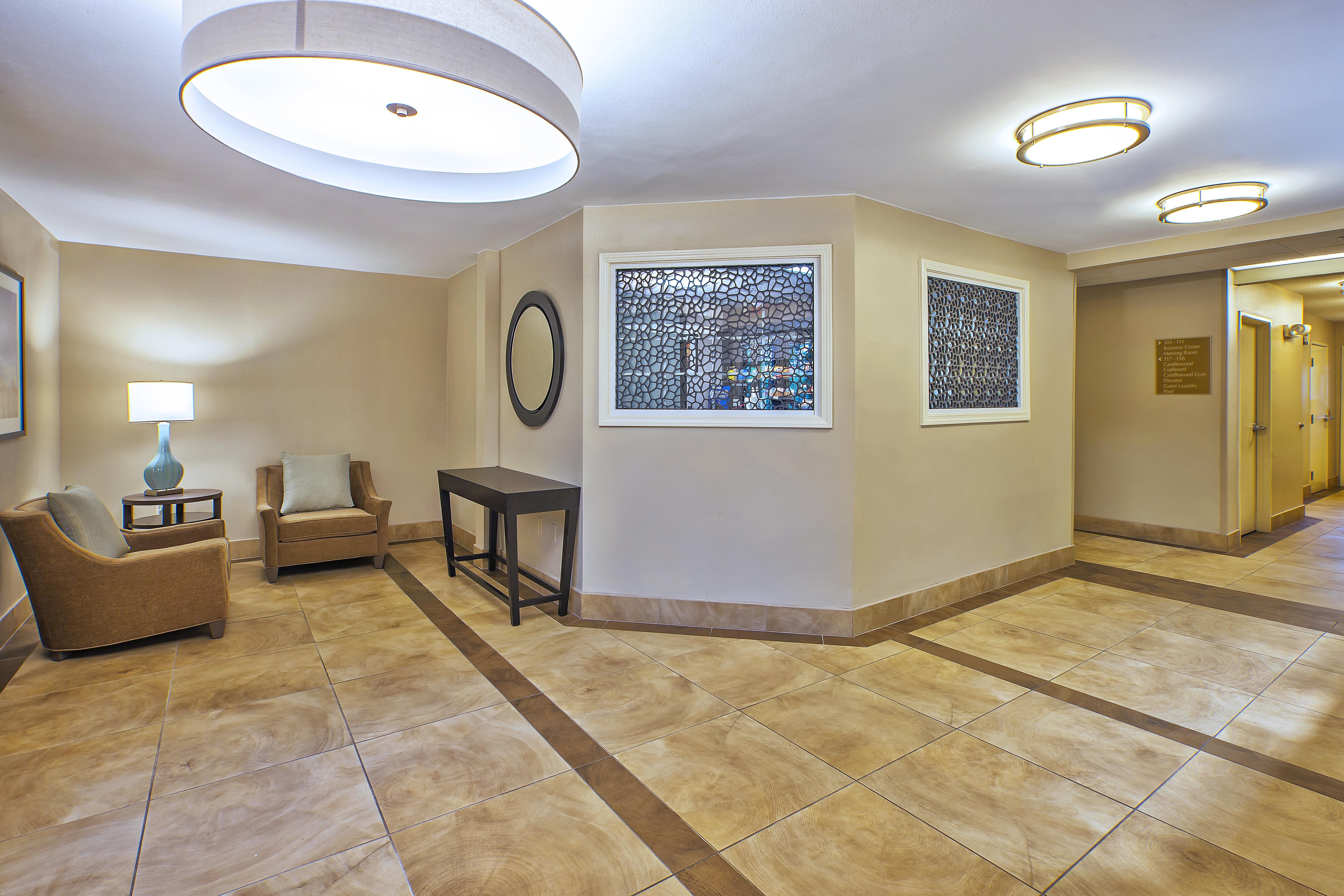 Candlewood Northeast By Ihg